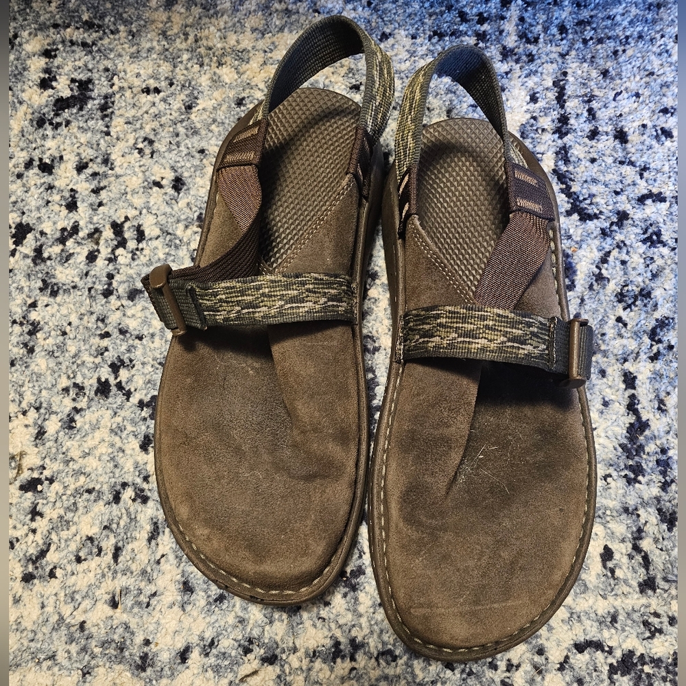 Men's GUC Chaco leather slide brown size 12